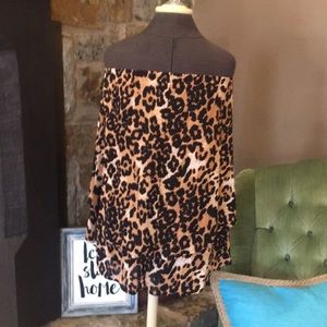 Strapless leopard top
